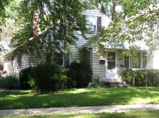 515 18th Ave, East Moline, IL 61244