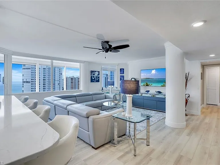 4041 Gulf Shore Blvd N #1705 — Photo 6