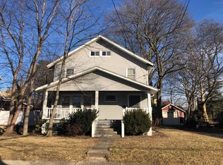 71 Smith Ave, Bergenfield, NJ 07621