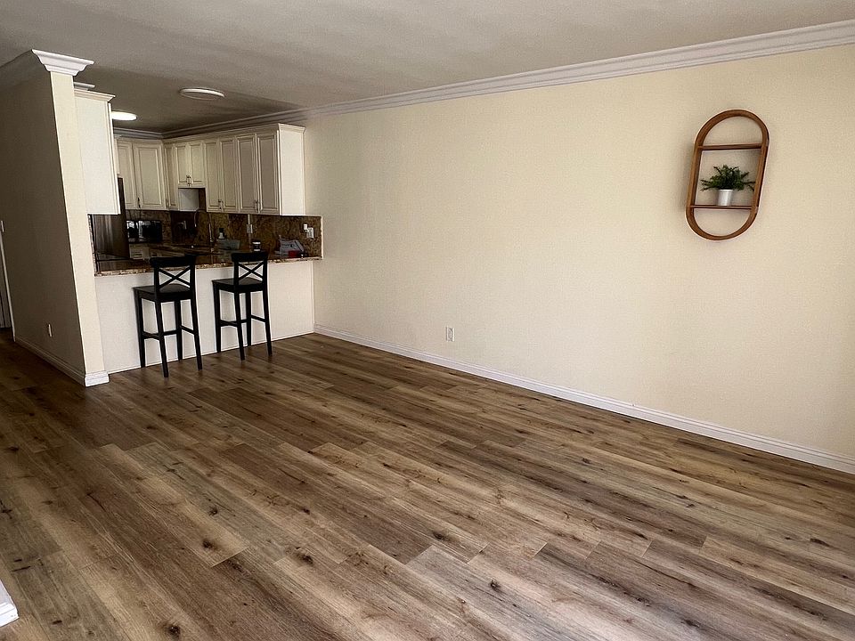 1st image of 5875 Doverwood Dr Unit 305