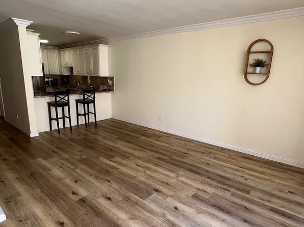 5875 Doverwood Dr, Culver City, CA