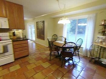 Newly remodeled kitchen.