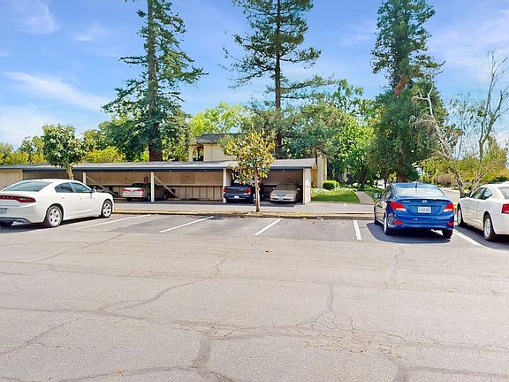 3rd image of 1669 Catalina Ct #19