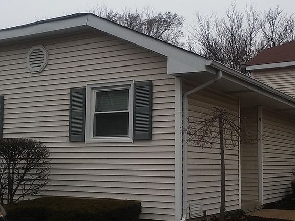 2nd image of 5308 Woodland Dr APT B