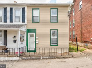 258 Chestnut St, Spring City, PA 19475