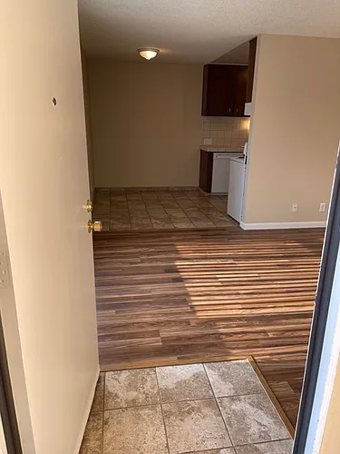 582 E Foothill Blvd #12 Photo 1