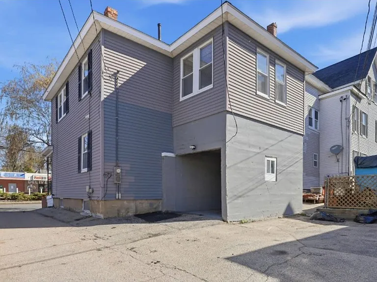 117 Webster St — Photo 28
