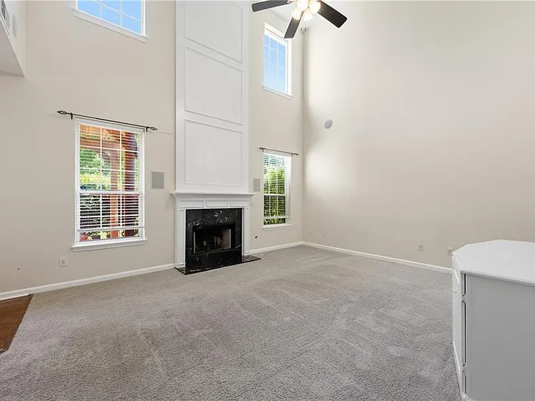 1650 Huntcrest Way SW — Photo 12