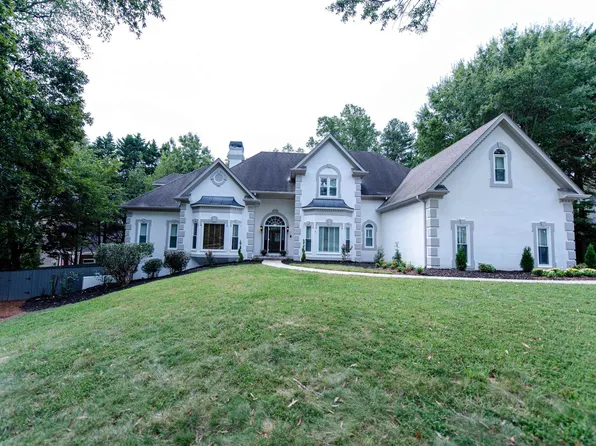 125 W Meadows Ct, Johns Creek, GA 30005