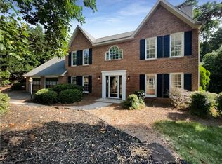 760 Somerset Dr, Winston Salem, NC 27103