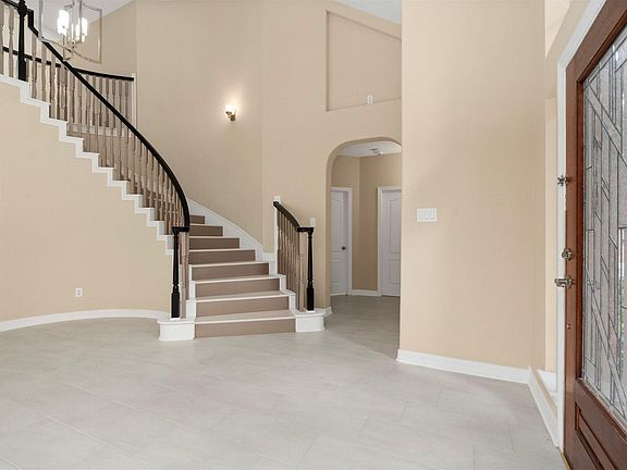 4th image of 5438 Emberwood Way