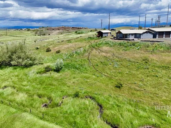 65 Vrieling Rd, Grangeville, ID 83530