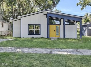 938 Alderside St, Jacksonville, FL 32208
