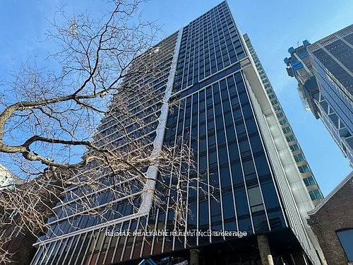 771 Yonge St Photo 1