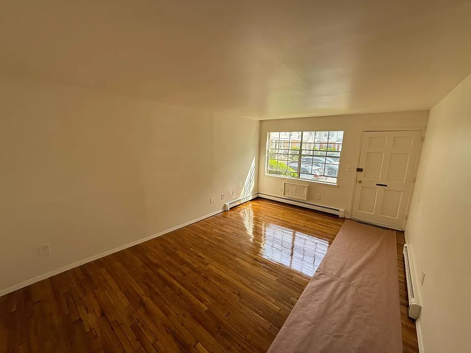 43 Rome Ave