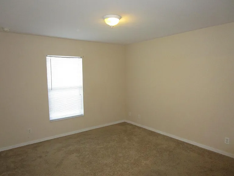 3514 NE 12th Ct — Photo 13