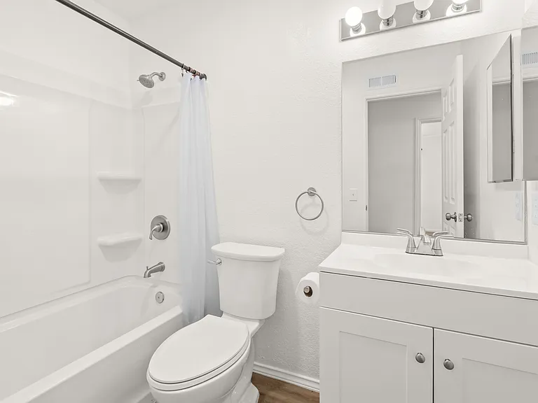 7413 Gayneswood Way — Photo 11