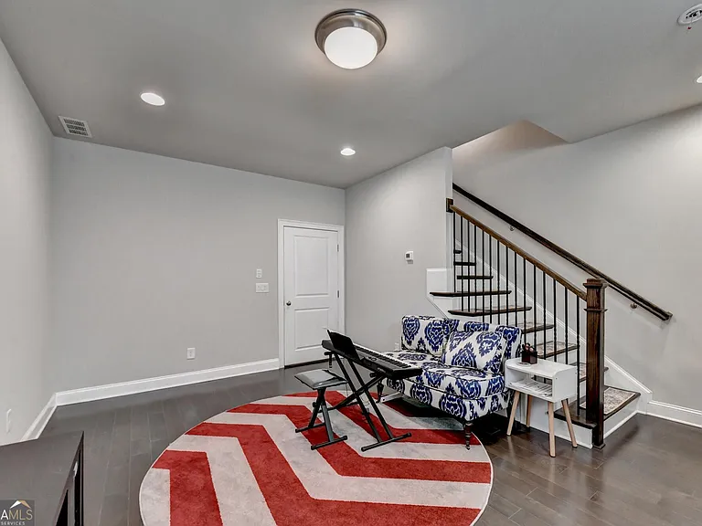 4245 Deming Cir — Photo 30