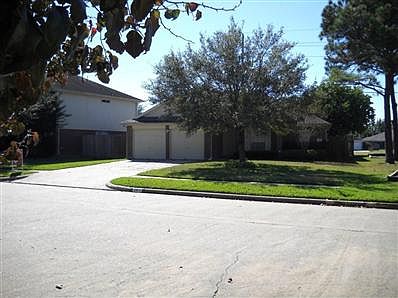 1st image of 2411 Trotter Dr