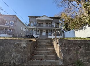 278 Caroline St APT 2L, Derby, CT 06418