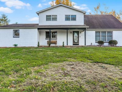 2340 Hickory Hill Ln, Highland, IL, 62249