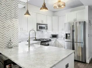 120 Riverside Boulevard 3N image 1 of 13