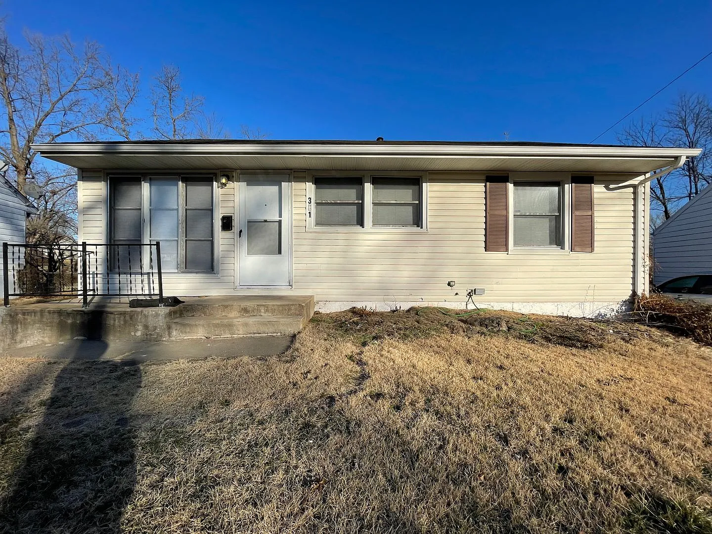 301 Lancashire Rd photo 1