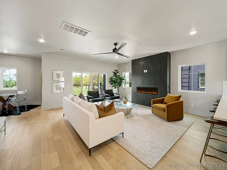 3773 Riverside Dr #3773 — Photo 14