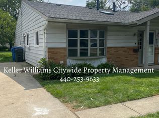 3653 Beaumont Dr UNIT 1, North Olmsted, OH 44070