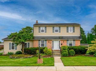 4442 Adams St, Whitehall, PA 18052