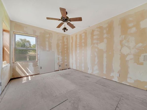 217 S Buena Vista St, Ione, CA 95640