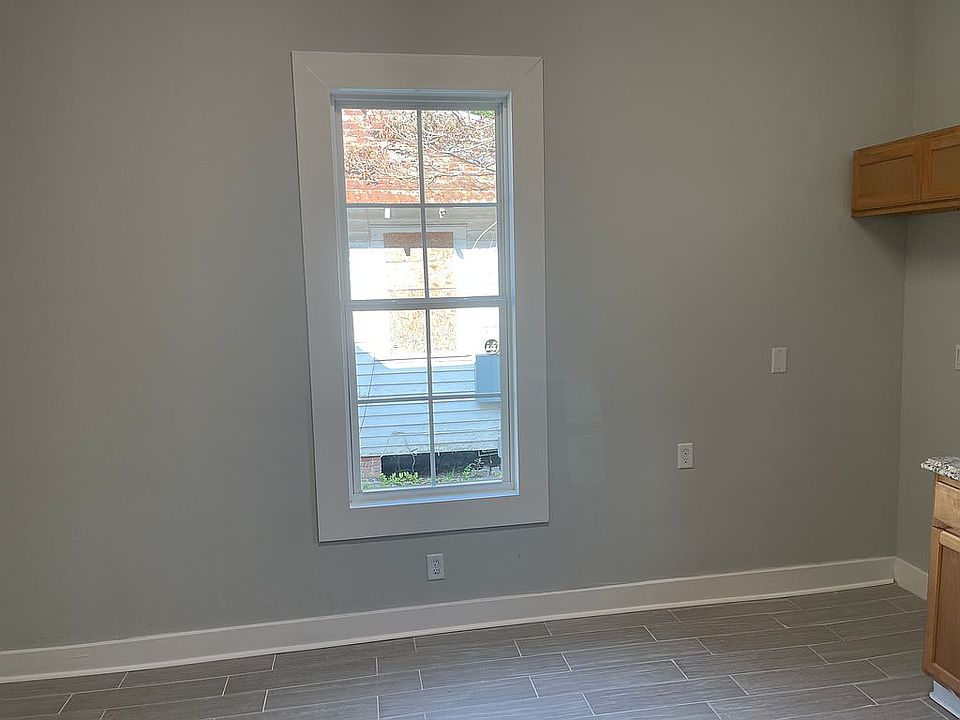 1st image of 503 N Lee St