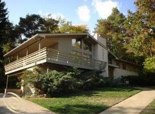 6380 Brandeis Cir, Clarkston, MI