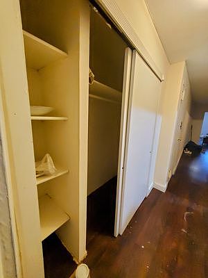 5th image of 373 Marion St APT 3L