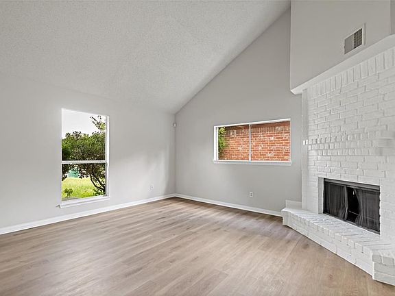 3rd image of 8610 Valley Ledge Dr