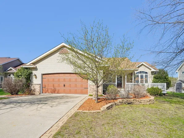 2408 Harbor Dr, Northfield, MN 55057