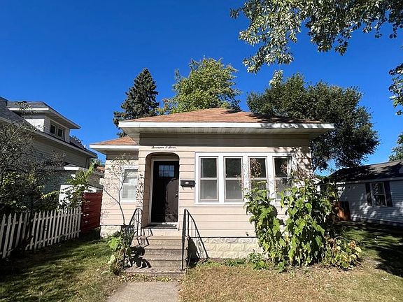 3rd image of 1707 Adams St