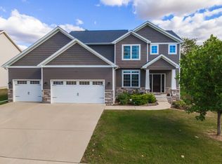 203 Eldon Dr, Downs, IL 61736
