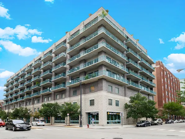 910 W Madison St APT 501, Chicago, IL 60607