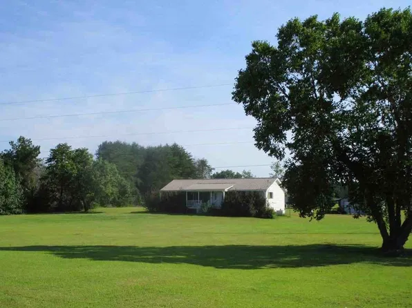 2009 Grady Mertz Rd, Tennille, GA 31089