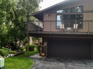 7205 Foxridge Cir #D-1, Anchorage, AK 99518