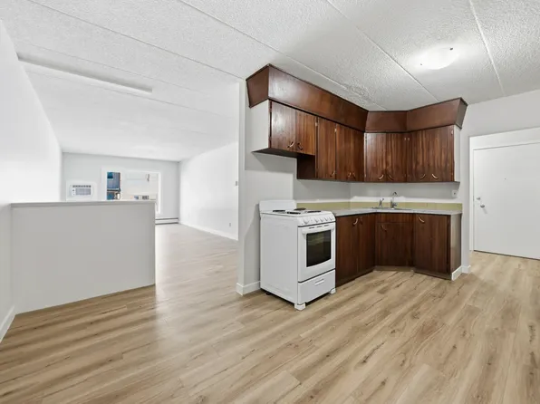 27 Vaughn St #25, Regina, SK S4N 1V5