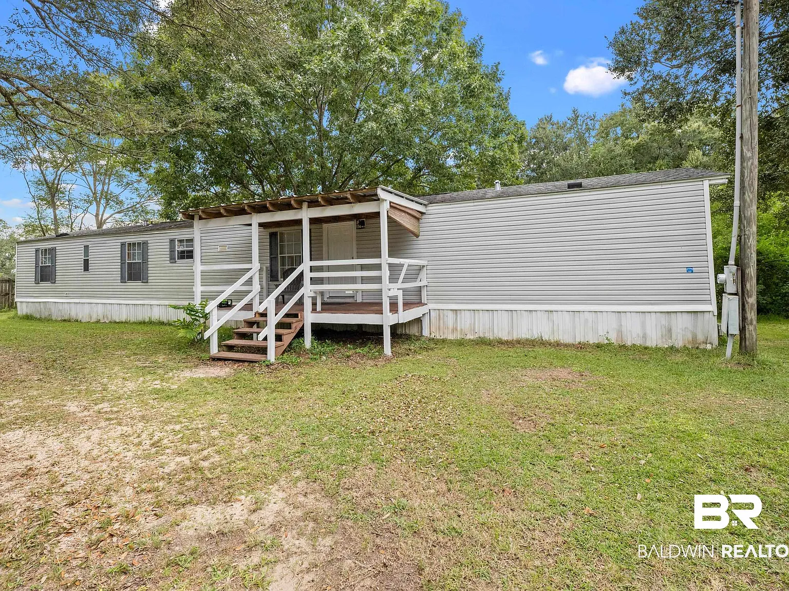 4 bed, 2.0 bath, 1232 sqft, $1,450 — Photo 3