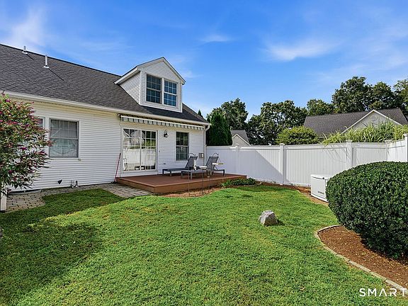 3rd image of 164 Hammock Road North #23