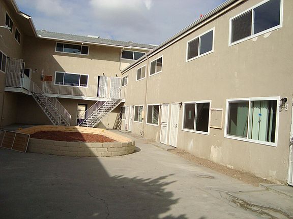 3rd image of 4378 Sepulveda Ave