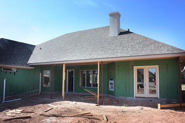 2nd image of 3906 106th St