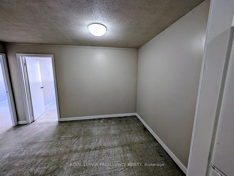 328 Aylmer St N #308 — Photo 4