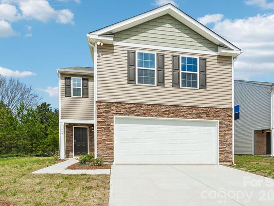 569 N Sparkleberry St, Chester, SC 29706
