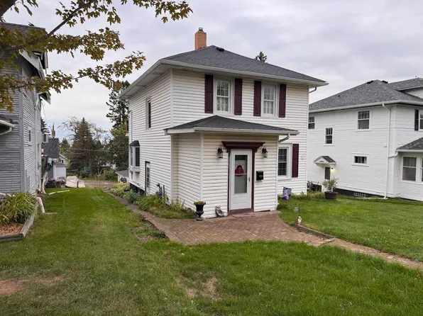 2256 W 13th St, Duluth, MN 55806