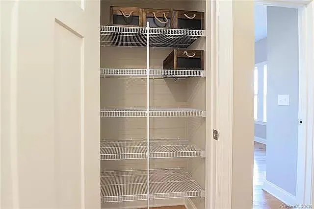 Kitchen closet